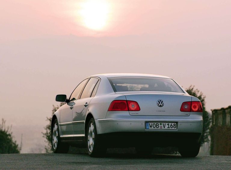 Hubo un día que Volkswagen quiso tener “el Bentley del pueblo”. Salió mal