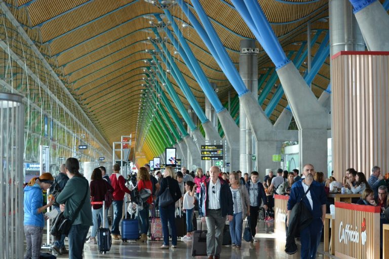 Si alguien creía que el turismo nacional había entrado en "crisis" este verano, Aena tiene algo que decir: en absoluto