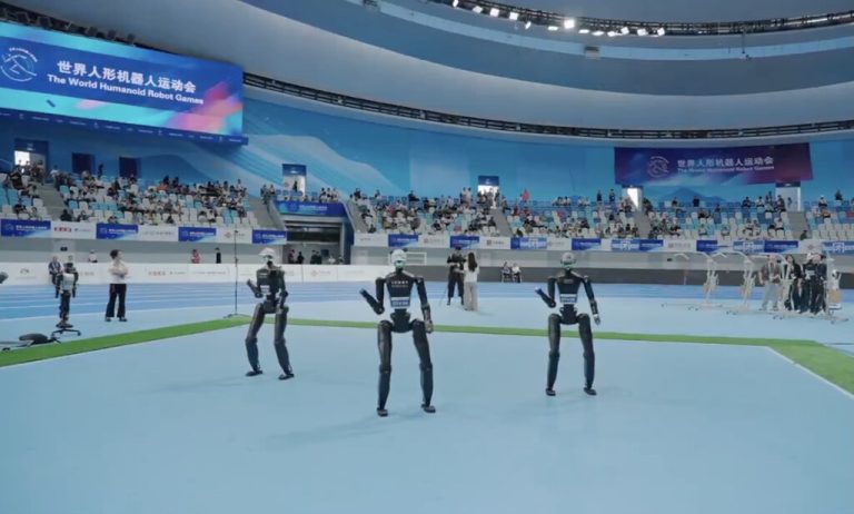 Este verano las olimpiadas son robóticas y se celebran en China: bienvenidos a los primeros Juegos mundiales de robots humanoides